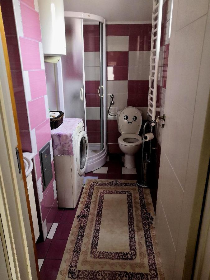 Апартаменти Apartman Sunny Цетинє Екстер'єр фото
