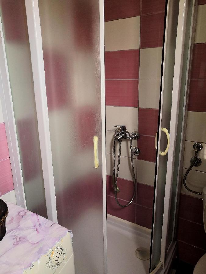 Апартаменти Apartman Sunny Цетинє Екстер'єр фото