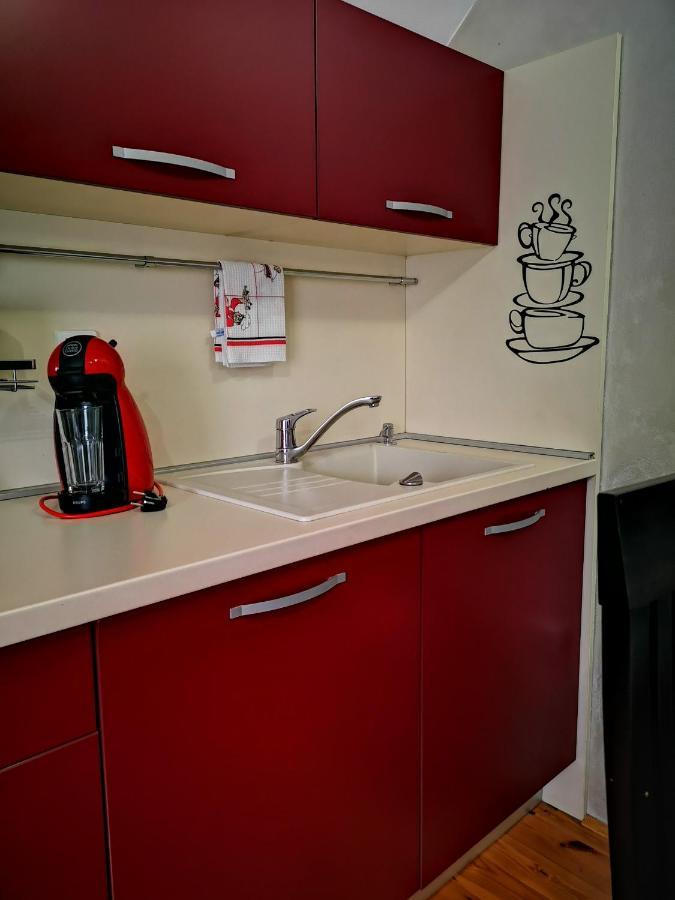 Апартаменти Apartman Sunny Цетинє Екстер'єр фото